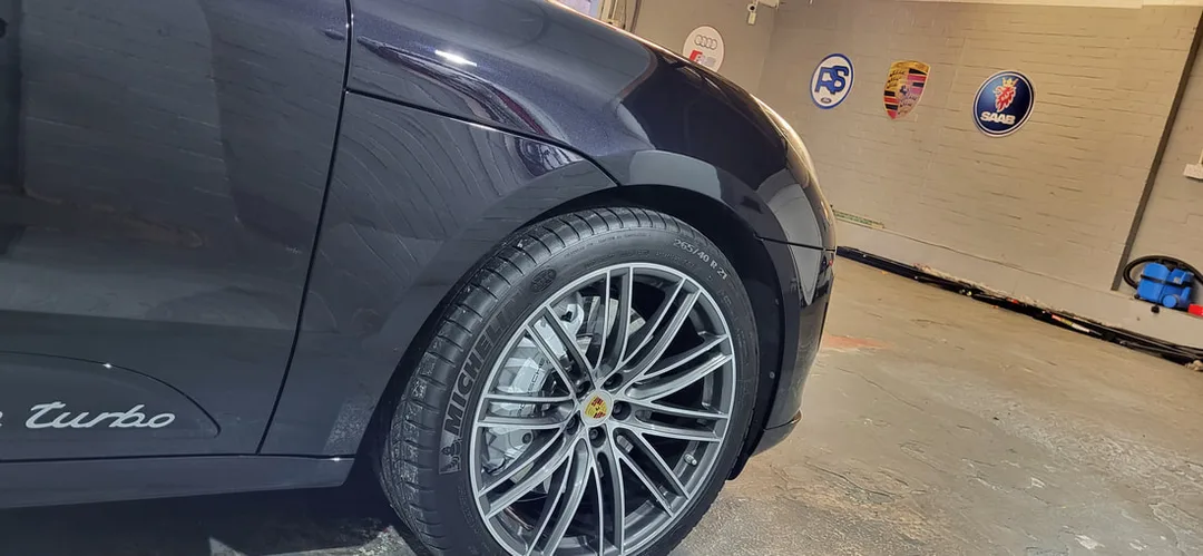 Ceramic Coating Paisley